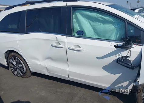 2025 Honda Odyssey Touring from USA, damaged, VIN 5FNRL6H83SB005645